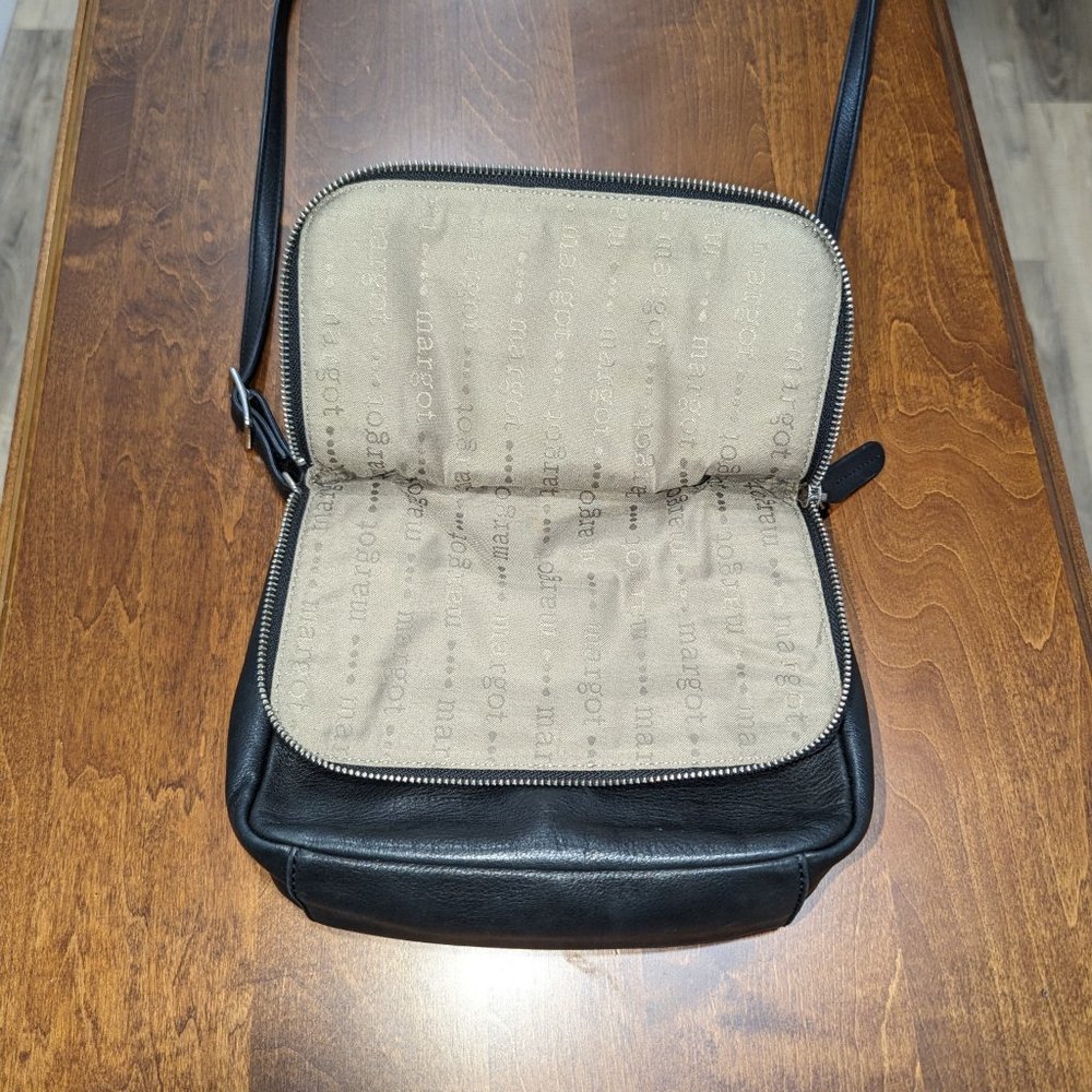 Margo New York Natalie Zip Flap Crossbody leather - Picture 7 of 11
